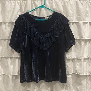 Navy blue velvet blouse. Brand: POL. Size: small (fits like a medium/large)